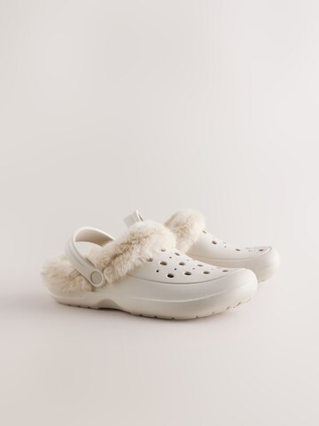 Clogs di Next in beige