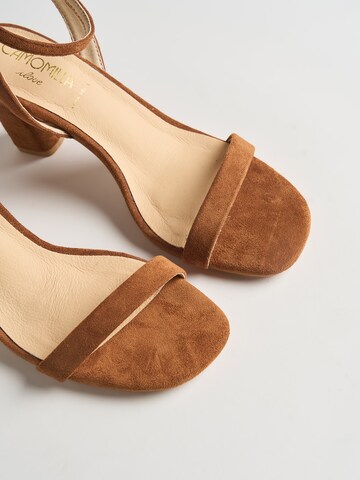 Camomilla Italia Sandaal 'SOEMI' in Bruin