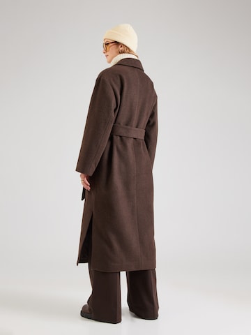 Manteau mi-saison Monki en marron