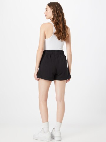 Calvin Klein Jeans Regular Shorts in Schwarz