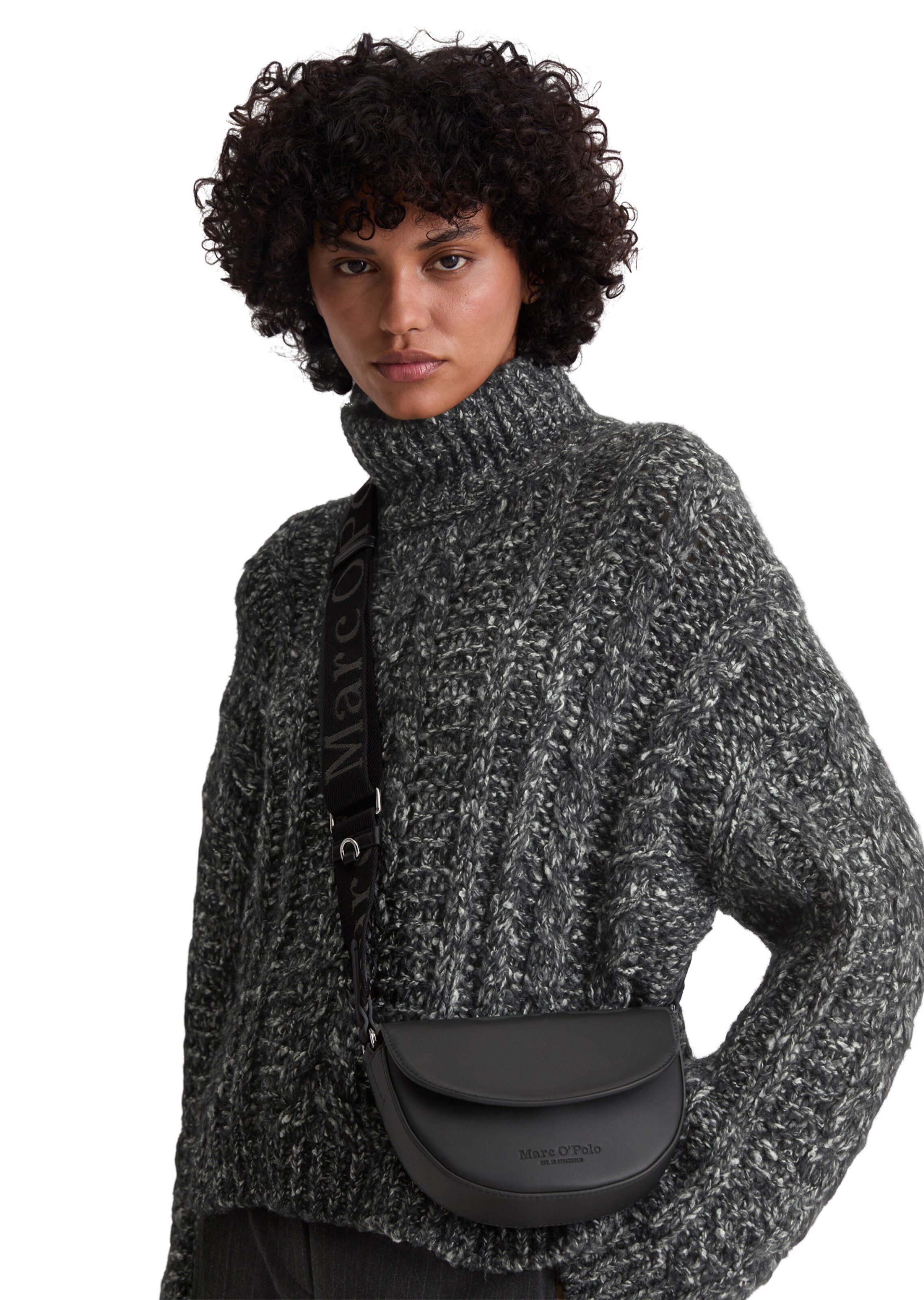 Sac à bandoulière Marc O'Polo en noir : devant