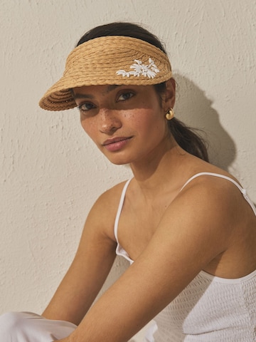 Next Cap in Beige: front