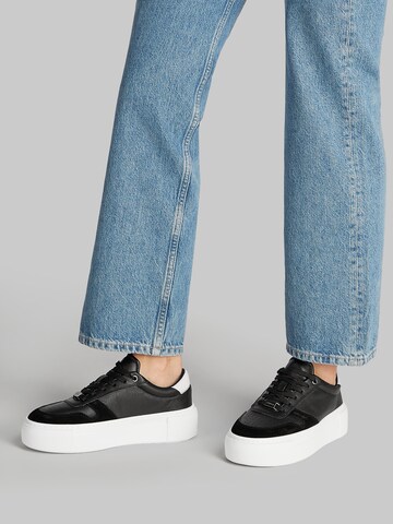 Calvin Klein Sneaker in Schwarz