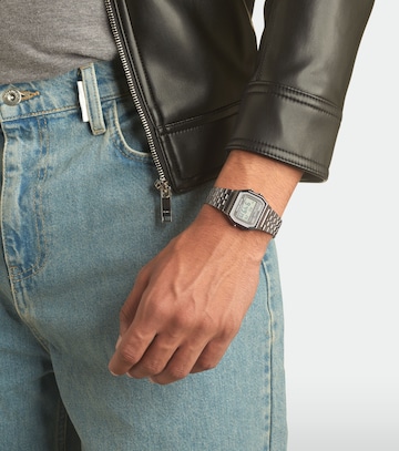 CASIO VINTAGE Digitaluhr in Silber