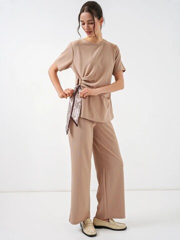 Pantalons de tailleur Bigdart en beige