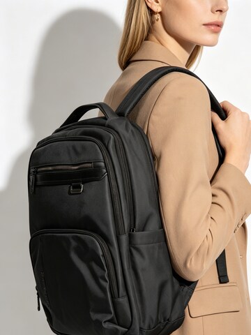 Zaino 'Zaino Unisex Coveri 100% Poliestere - Design Minimalista' di Coveri Collection in grigio