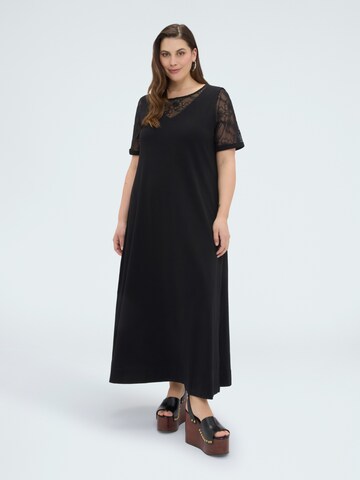 Robe Fiorella Rubino en noir : devant