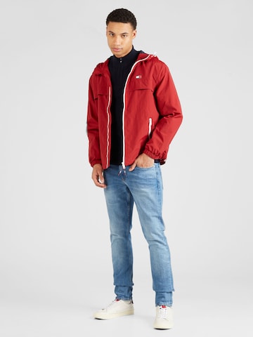 Tommy Jeans Between-season jacket 'CHICAGO' in Red