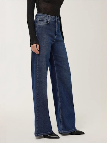 Hiccup - Perna larga Calças de ganga em azul