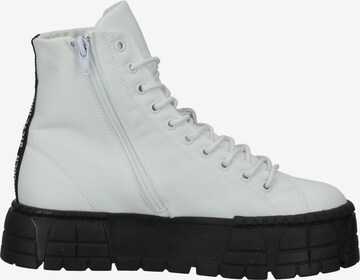 STEVE MADDEN Lace-Up Ankle Boots in White