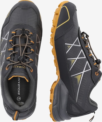 ENDURANCE Flats 'Treck Trail' in Grey