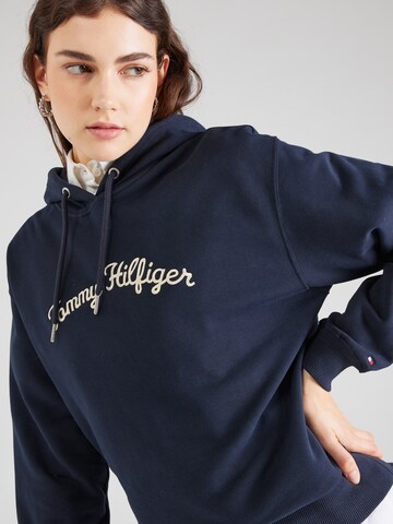 TOMMY HILFIGER Sweatshirt in Blau
