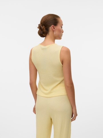 VERO MODA - Top en amarillo