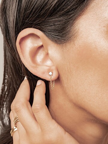 Hey Happiness - Pendientes 'Aquamarine Chain Loop Stud' en oro