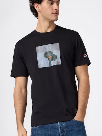 Maglietta di Champion Authentic Athletic Apparel in nero