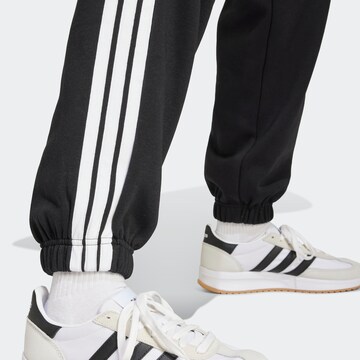 ADIDAS SPORTSWEAR Конический (Tapered) Спортивные штаны в Черный