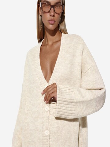 Cardigan Viorna en beige