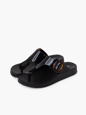IGOR - Sandalias de dedo en negro