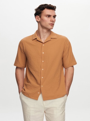 Coupe regular T-Shirt D’S Damat en beige : devant