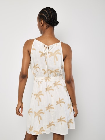 Robe ' ' Apricot en beige