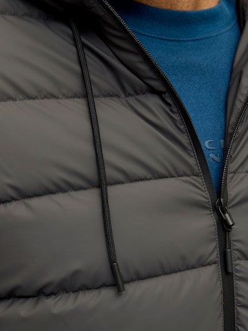 JACK & JONES - Chaqueta de invierno en gris