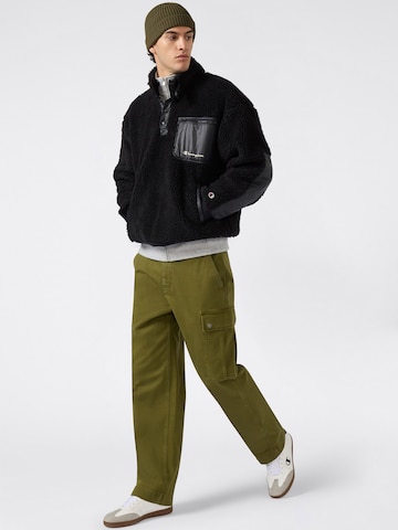 Felpa di Champion Authentic Athletic Apparel in nero