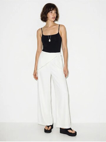 Wide Leg Pantalon 'Hose' Bianco Lucci en blanc