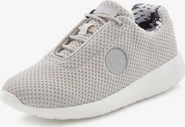 Baskets basses LASCANA en gris : devant