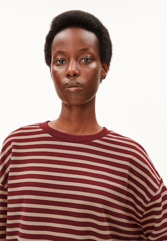 Sweat-shirt 'FRANKAA' ARMEDANGELS en rouge