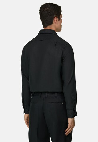 Boggi Milano Regular Fit Hemd in Schwarz