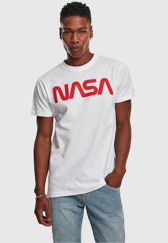 Mister Tee - Camisa 'NASA Worm' em branco: frente