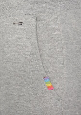 LASCANA Tapered Pants in Grey