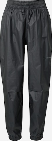 Loosefit Pantalon de sport 'CLIFF' Röhnisch en noir : devant