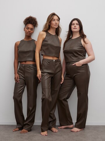 RÆRE by Lorena Rae Loose fit Trousers in Brown