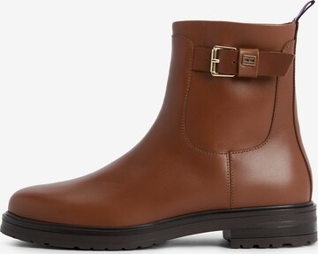 Bottines TOMMY HILFIGER en marron : devant