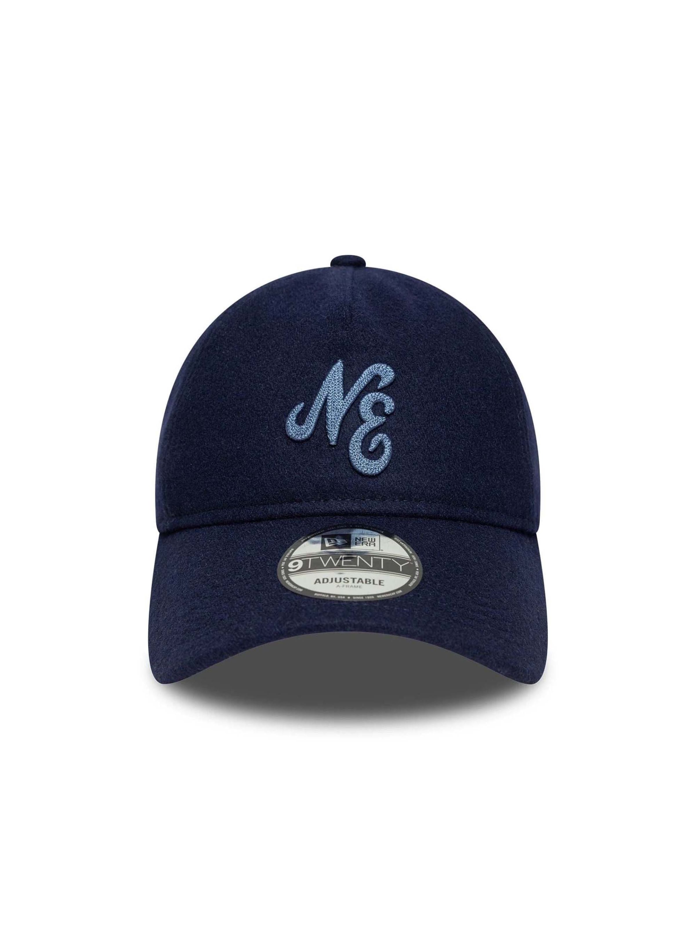 Casquette 'Melton 9Twenty' NEW ERA en bleu : devant