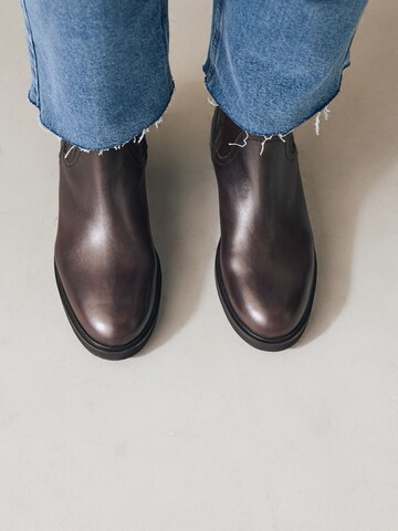 Next Boots 'Forever Comfort®' in Bruin