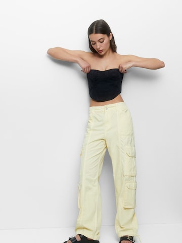 Pull&Bear Wide leg Cargojeans in Geel