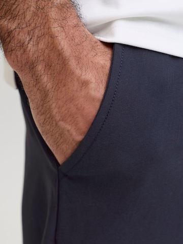 regular Pantaloni chino di JACK & JONES in blu