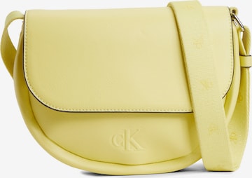Calvin Klein Jeans - Mala de ombro em amarelo: frente