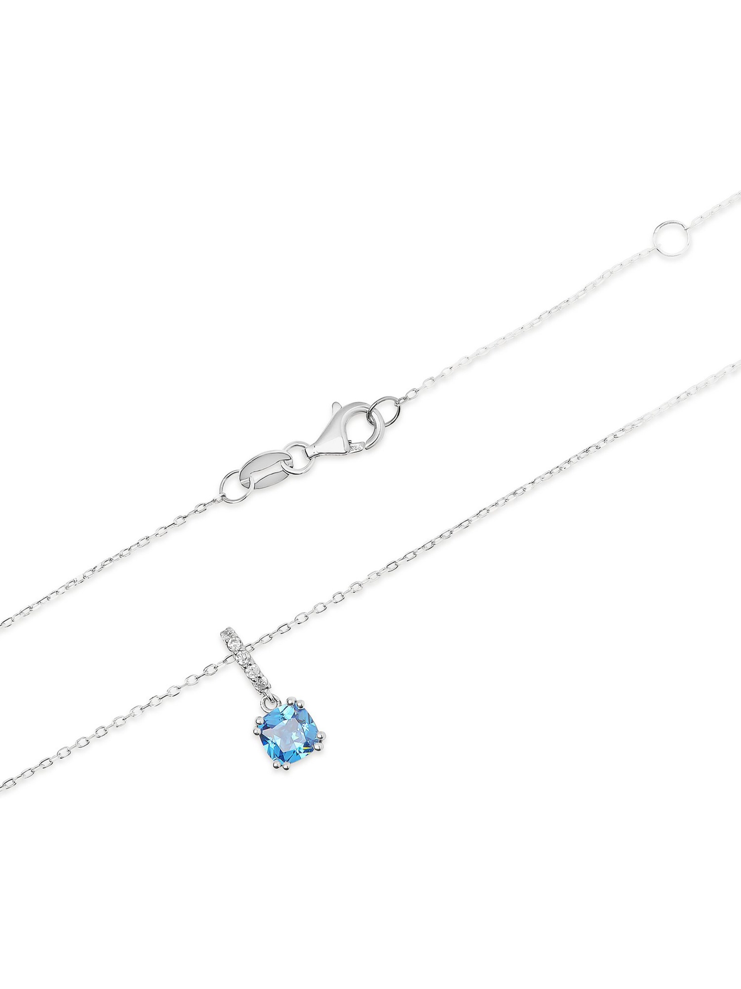 FAVS Necklace in White