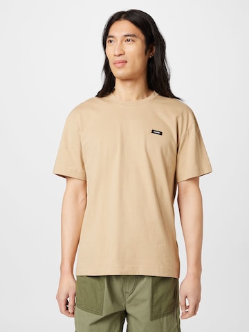 T-Shirt Calvin Klein en beige : devant