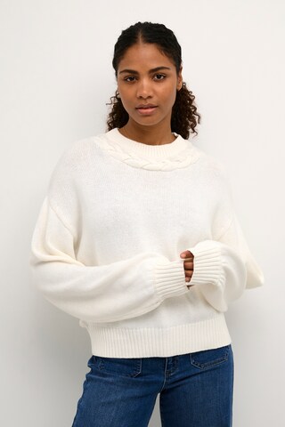 Kaffe Sweater 'Neva' in White: front