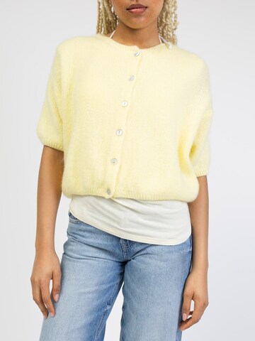 BROKE + SCHÖN Knit Cardigan in Yellow