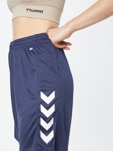 Regular Pantalon de sport Hummel en bleu