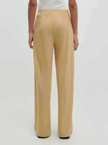 Regular Pantalon 'Chiara' EDITED en jaune