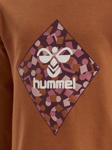 Hummel Shirt 'Cilja' in Braun