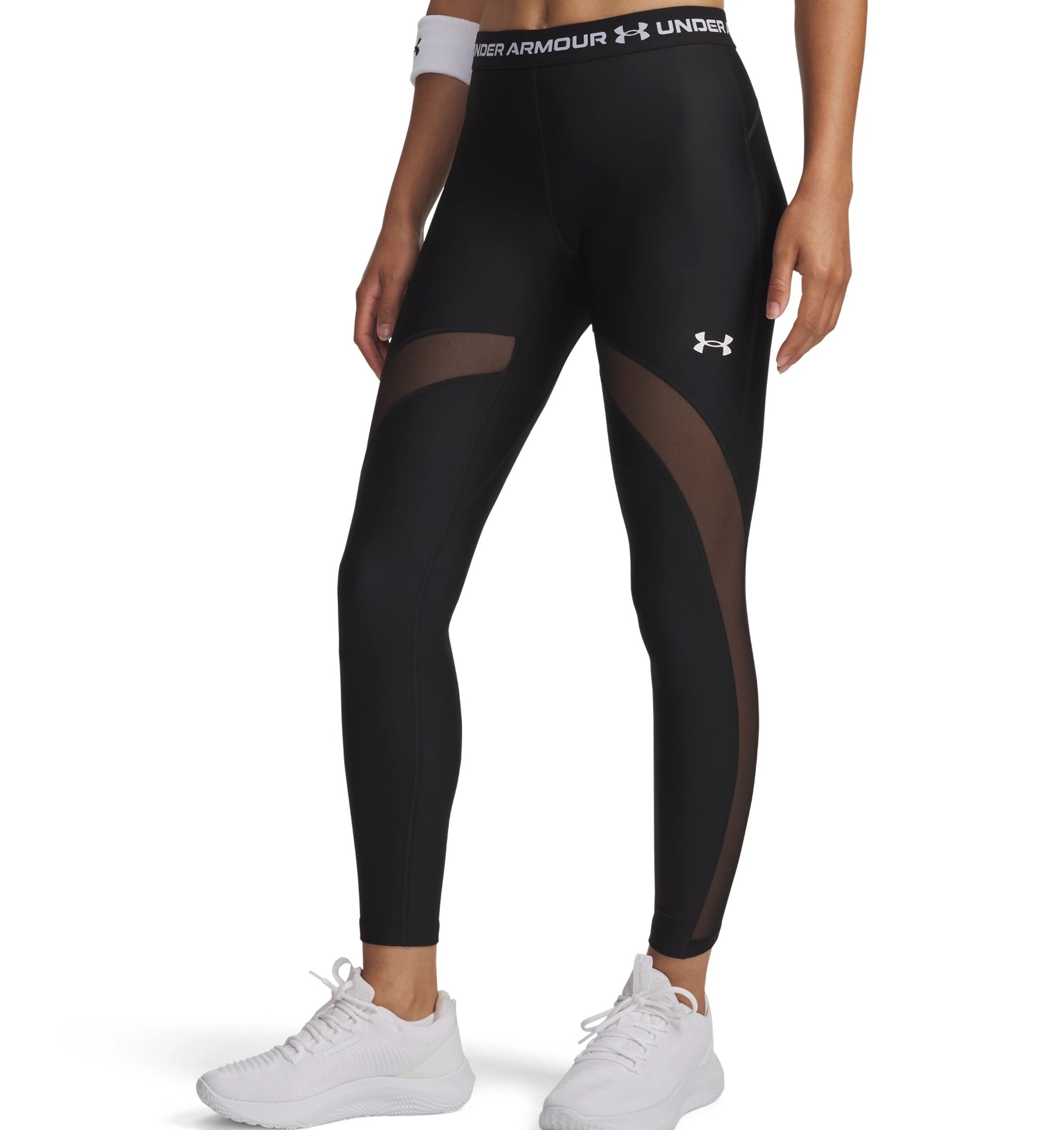 UNDER ARMOUR Skinny Workout Pants in Black: front