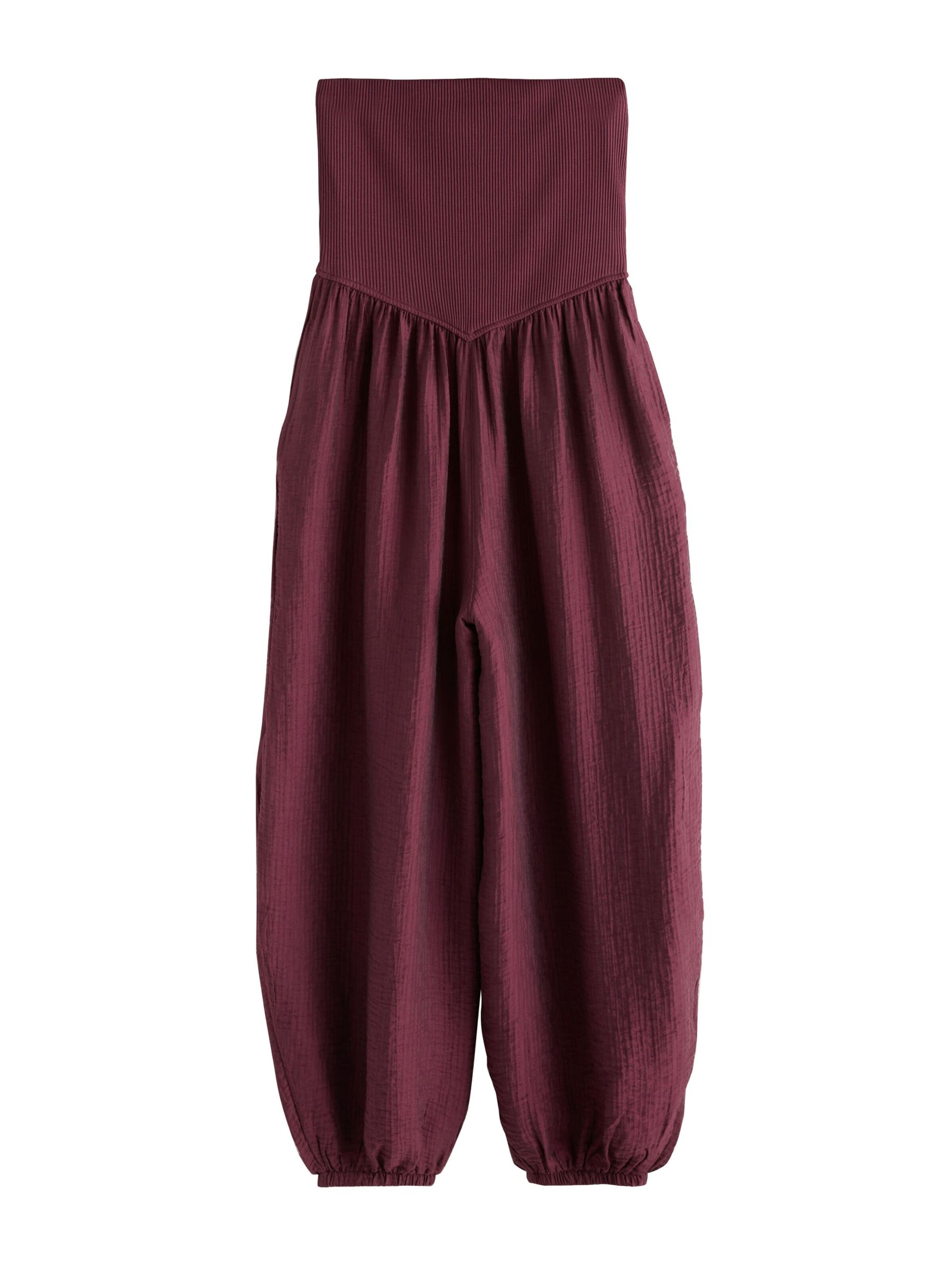 Next - Jumpsuit en rojo: frente