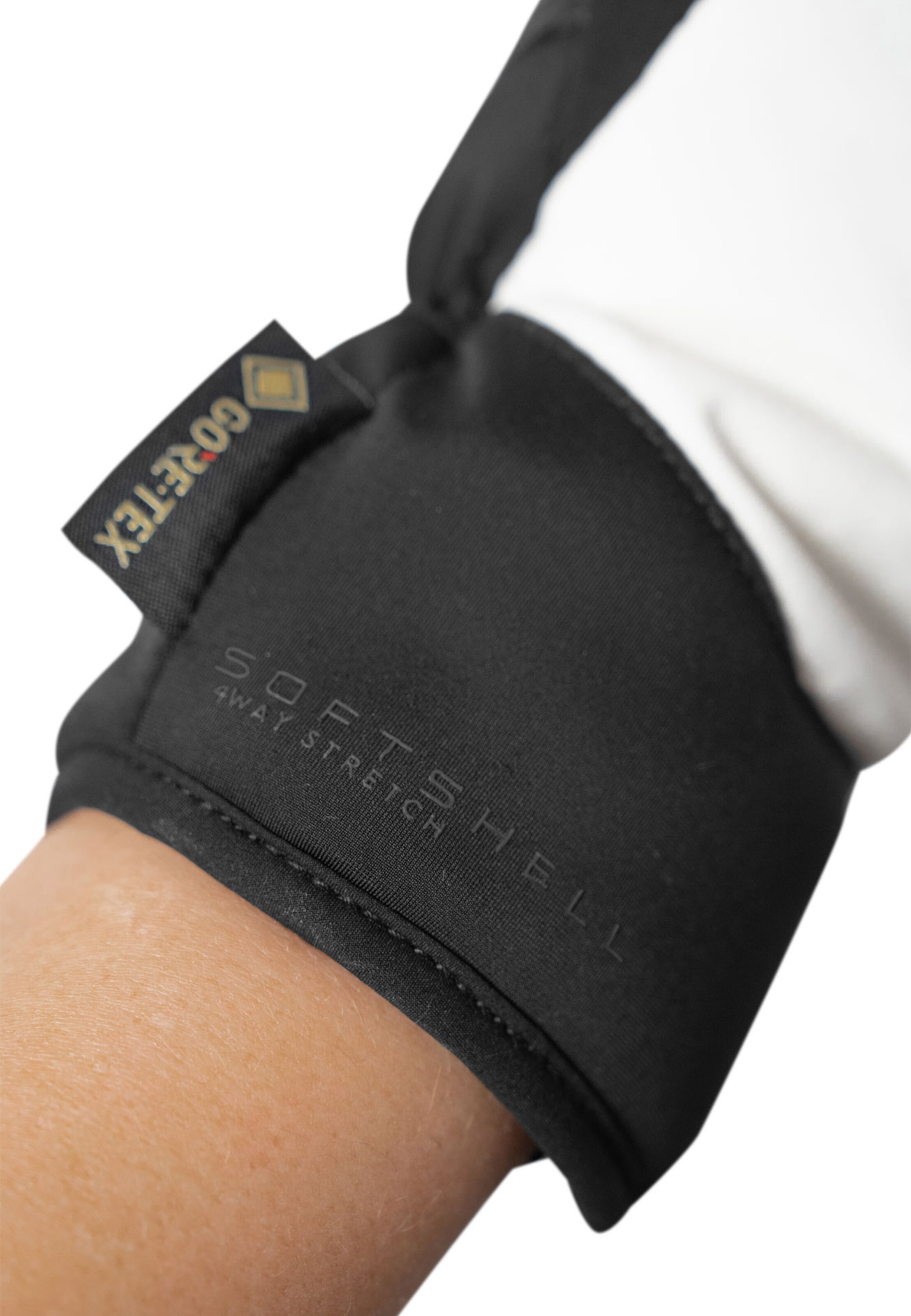 REUSCH Mittens in Black